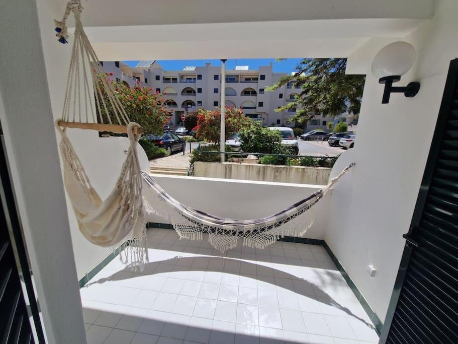 Charming Beachside Apartment- The Perfect Getaway! Albufeira Exteriér fotografie